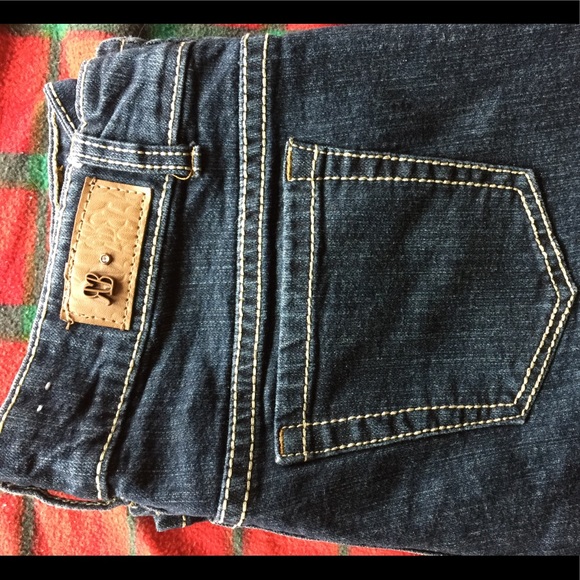 HRH 👑Royal Blue🔵Jeans👖 - Picture 3 of 7